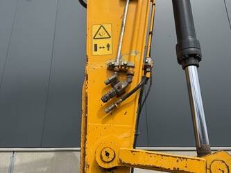 2020-jcb-js300lc-48033877