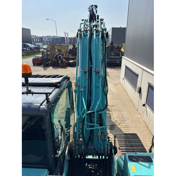 2014 كوبيلكو SK210LC-9-48033954