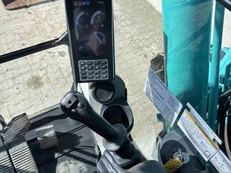 2013-kobelco-sk230srlc-3-48033973