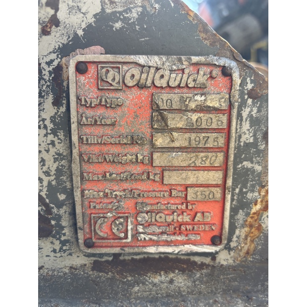 2013 KOBELCO SK230SRLC-3-48033979