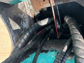 2013-kobelco-sk230srlc-3-48033989