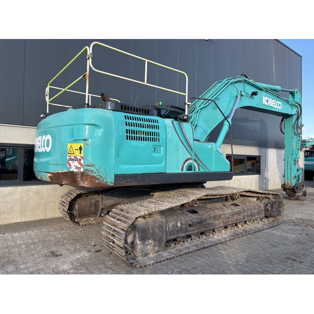 2020 KOBELCO SK300LC-10-48034001