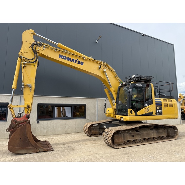 2016 Komatsu PC210LC-10-48034065