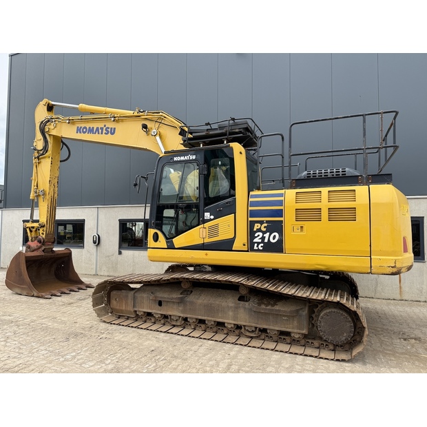2016 Komatsu PC210LC-10-48034066