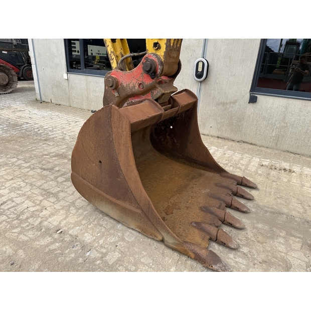 2016 Komatsu PC210LC-10-48034073