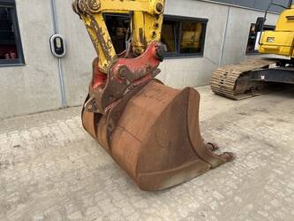 2016-komatsu-pc210lc-10-1465796-48034074