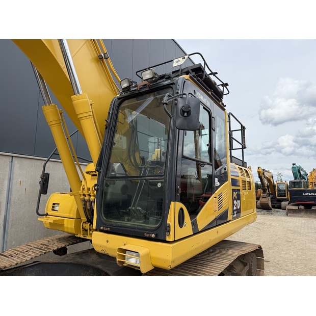 2016 Komatsu PC210LC-10-48034076