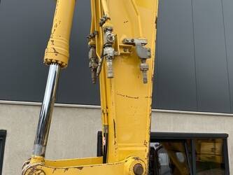 2016-komatsu-pc210lc-10-1465796-48034084