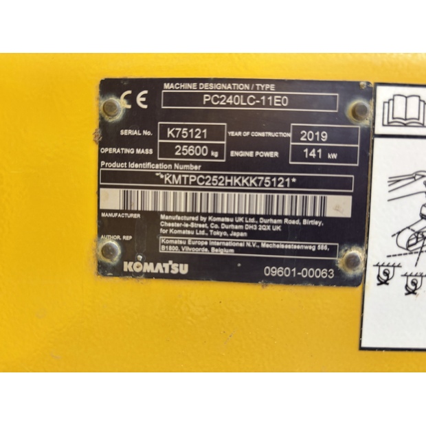 2019 Komatsu PC240LC-11-48034114