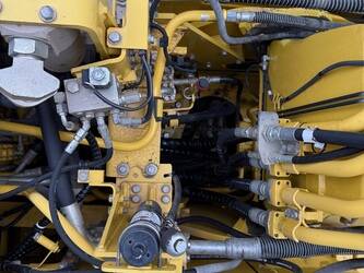 2020-komatsu-pc240lc-11e0-48034155