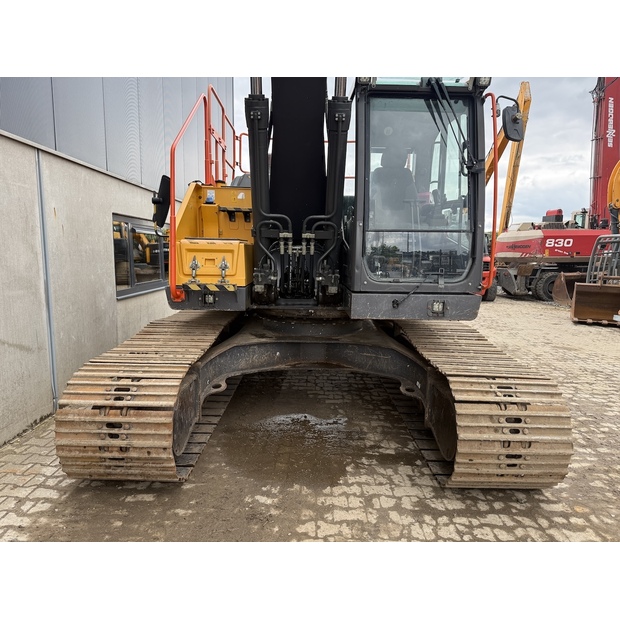 2018 فولفو EC220EL-48034254