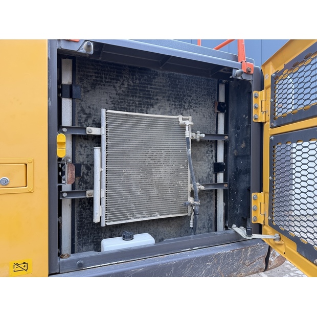 2018 فولفو EC220EL-48034278