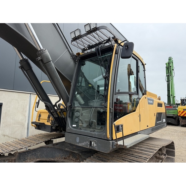 2012 Volvo EC300DL-48034327