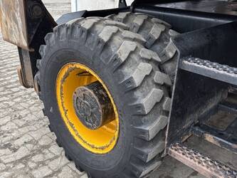 2016-jcb-js160w-1298480-48034487