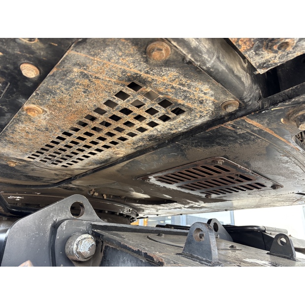 2018 JCB JS160W-48034521