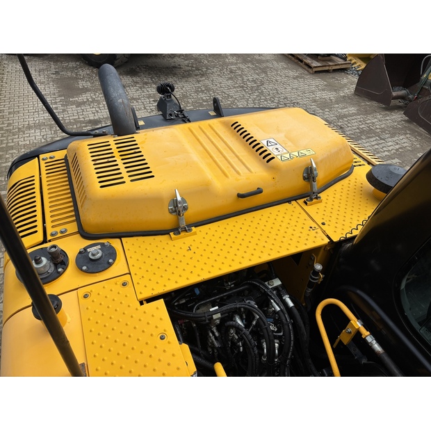 2018 JCB JS160W-48034523