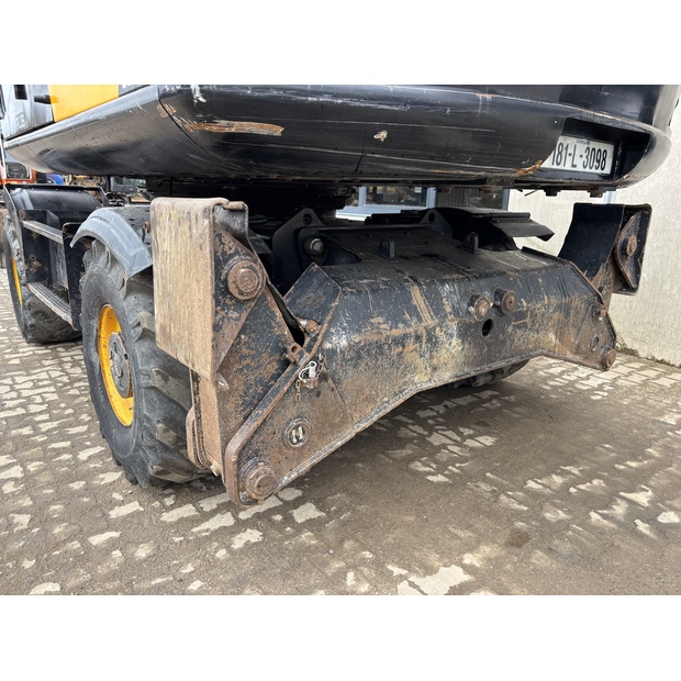 2018 JCB JS160W-48034528