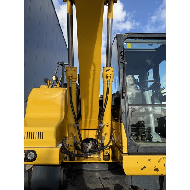 2019 كوماتسو PW148-11-48034550