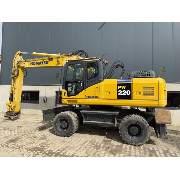 2008 Komatsu PW220-7-48034601