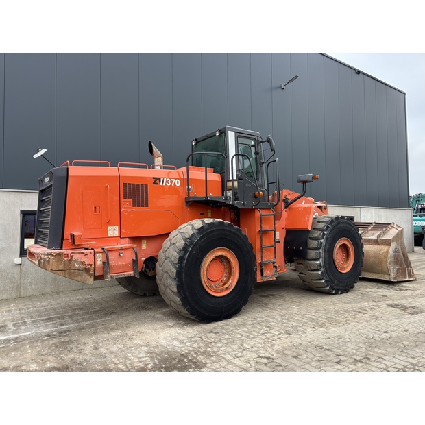 2010 Hitachi ZW370-48036114
