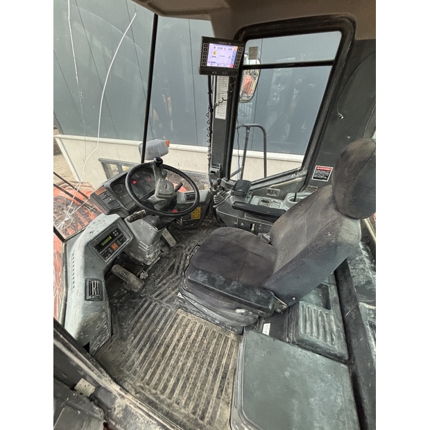 2010 Hitachi ZW370-48036122
