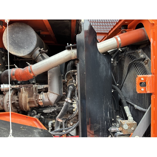 2010 Hitachi ZW370-48036130