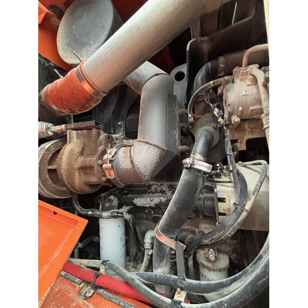 2010 Hitachi ZW370-48036131
