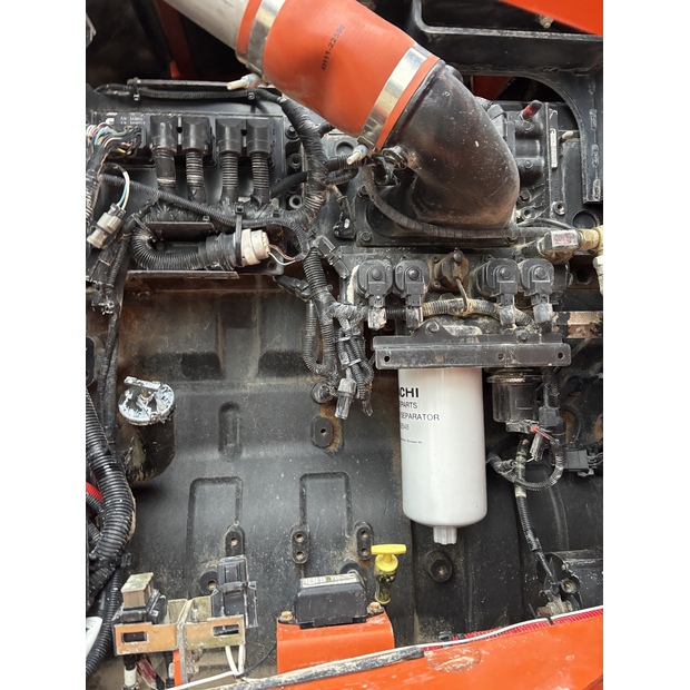 2010 Hitachi ZW370-48036144
