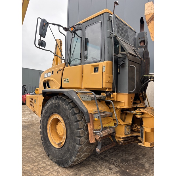 2002 BELL B25D-48036383