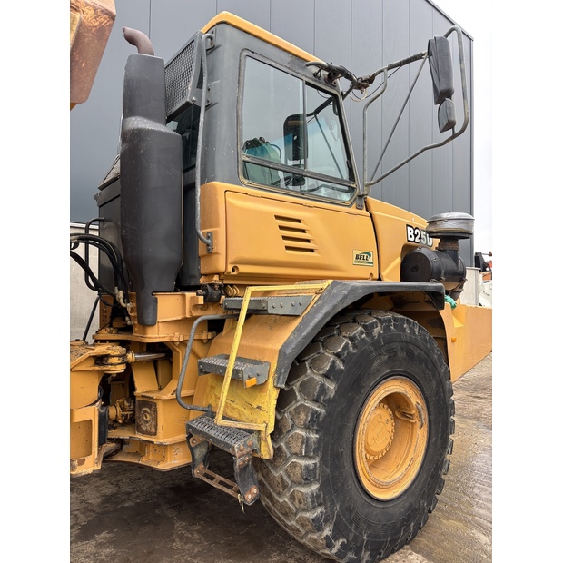 2002 BELL B25D-48036386