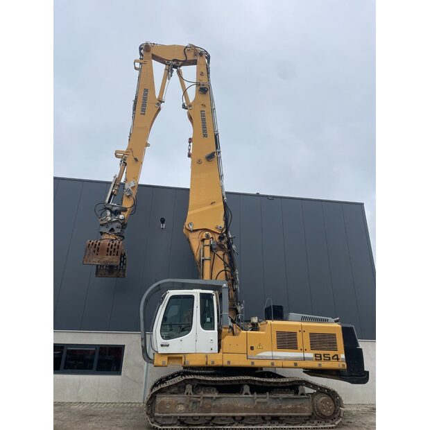 2007 ليبهير R954C-48036634