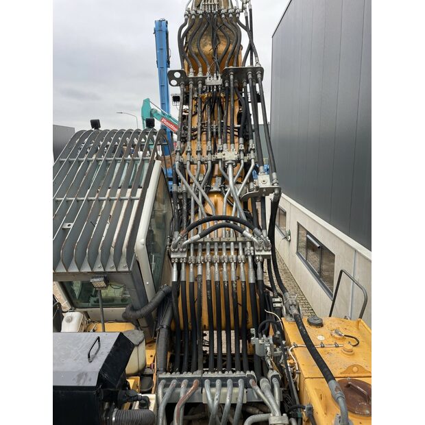 2007 ليبهير R954C-48036659