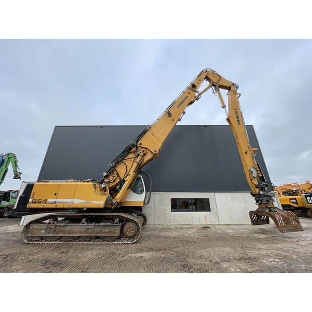 2007 ليبهير R954C-48036686
