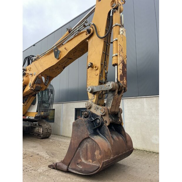 2007 ليبهير R954C-48036687