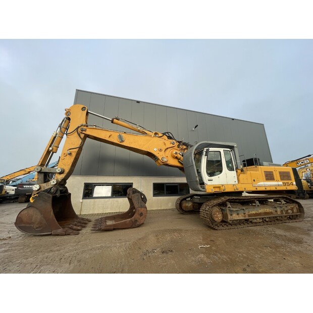 2007 ليبهير R954C-48036706