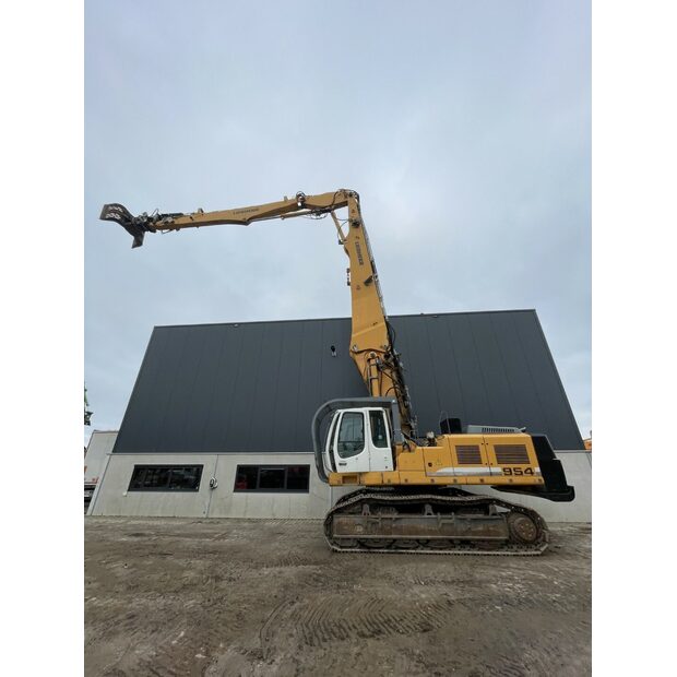 2007 ليبهير R954C-48036716