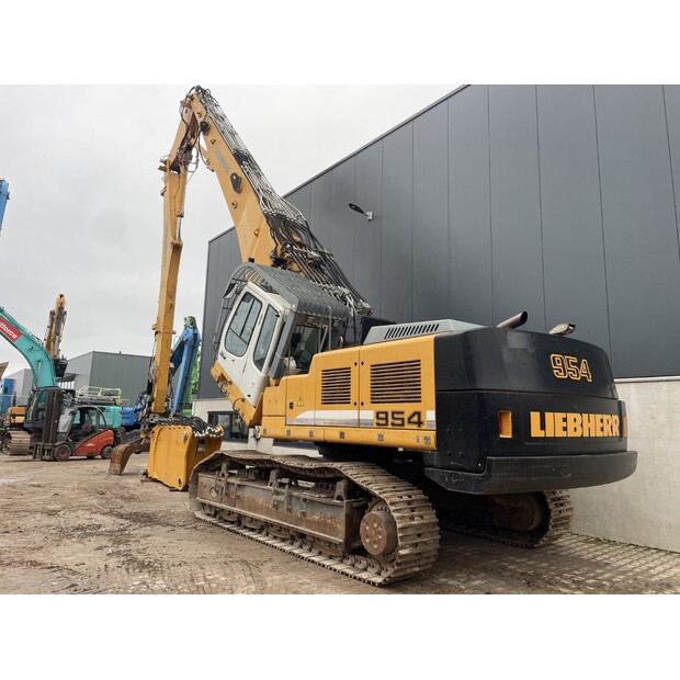 2007 ليبهير R954C-48036718