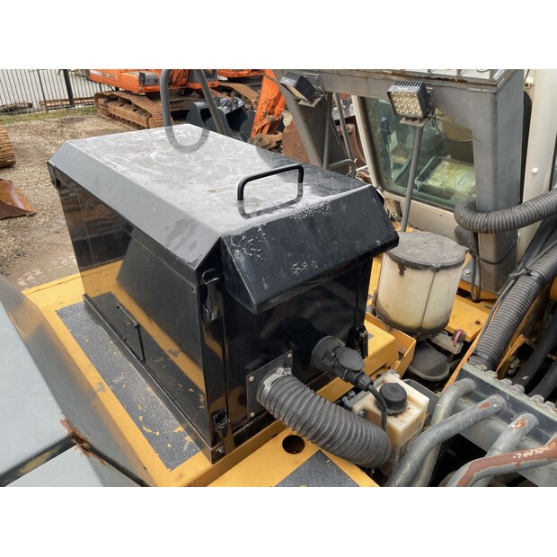 2007 ليبهير R954C-48036754