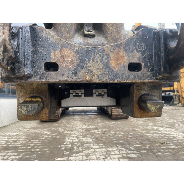 Quick coupler OilQuick Used-48037830