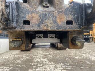 quick-coupler-oilquick-used-1465914-48037830