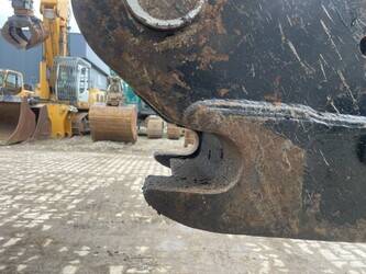 quick-coupler-oilquick-used-1465914-48037833