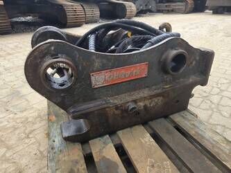quick-coupler-oilquick-used-1465915-48037841