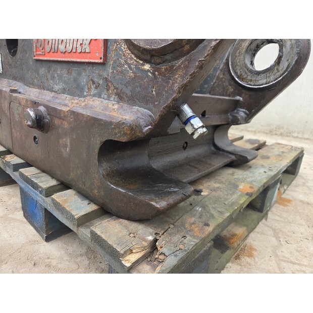 Quick coupler OilQuick Used-48037843