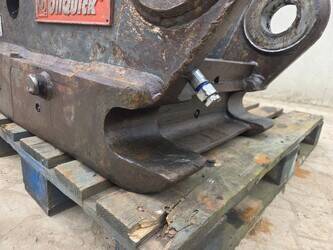 quick-coupler-oilquick-used-1465915-48037843