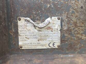 quick-coupler-oilquick-used-1465915-48037846