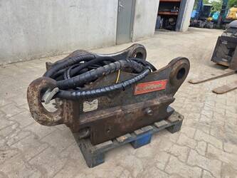 quick-coupler-oilquick-used-1465915-48037847