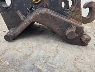 quick-coupler-oilquick-used-1465916-48037858