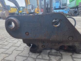 quick-coupler-oilquick-used-1465918-48037877
