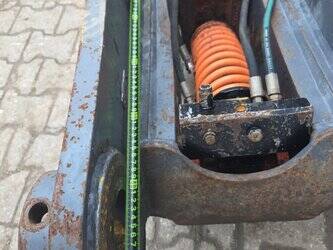 quick-coupler-oilquick-used-1465918-48037880