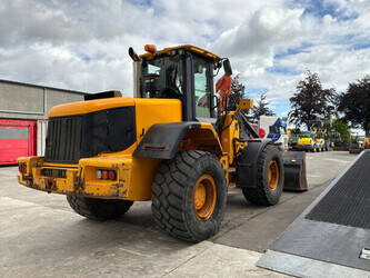 2003-jcb-sep436-48039281